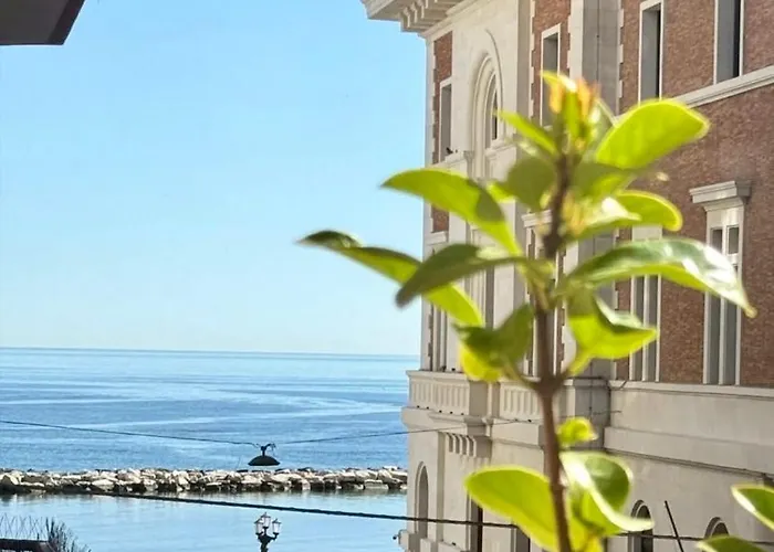 Spalato Seaview Lägenhet Bari